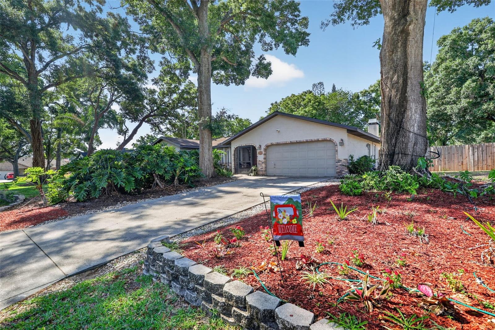 2713 Willow Oaks Dr Property Photo 3
