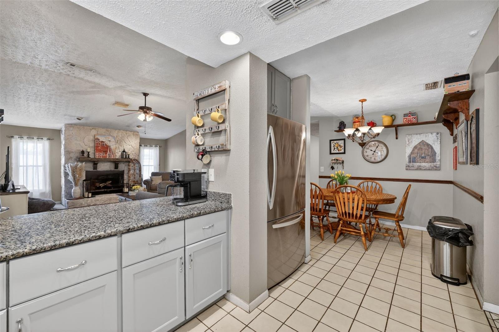 2713 Willow Oaks Dr Property Photo 9