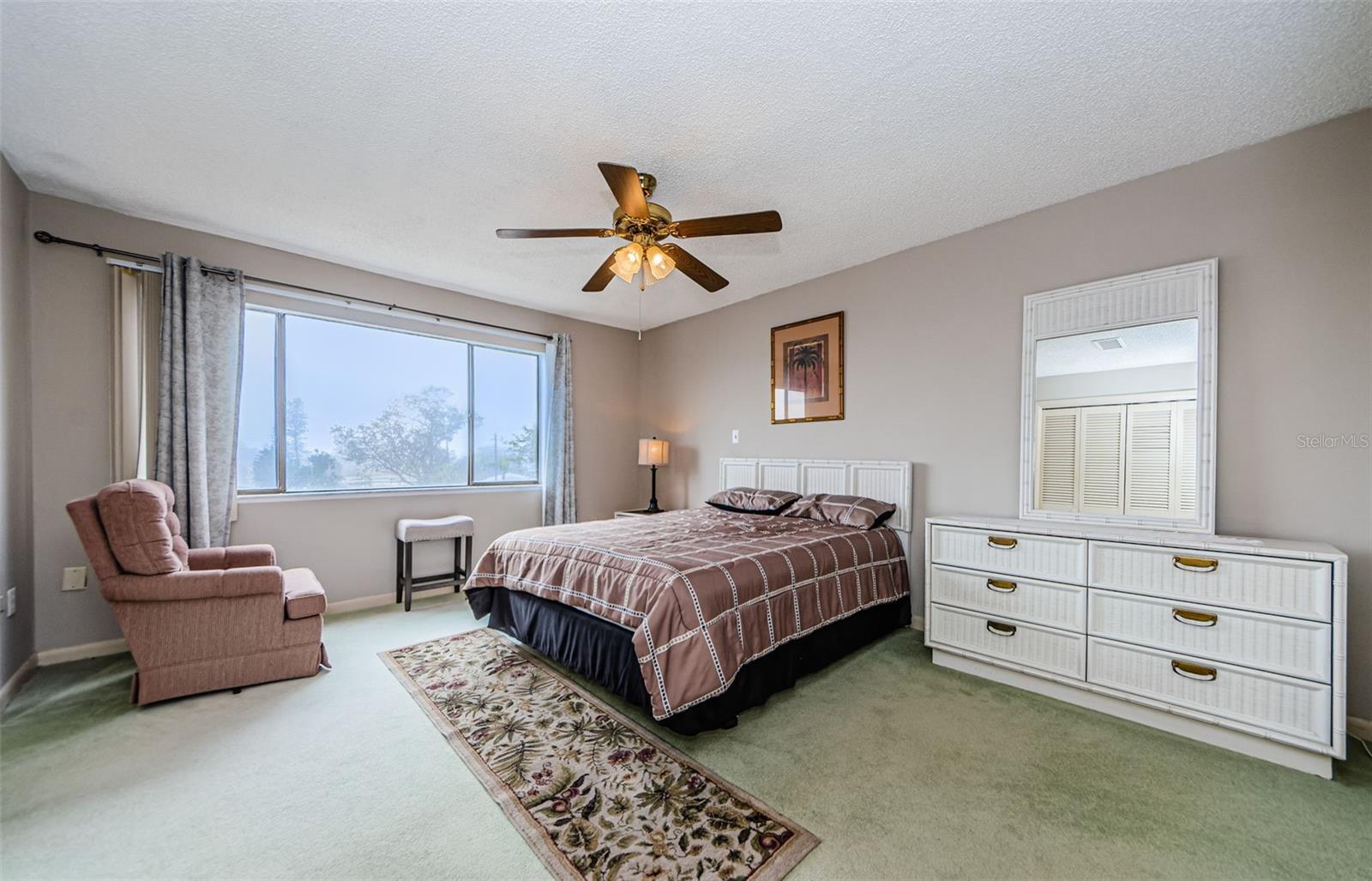 433 S Paula Dr #17 Property Photo 11
