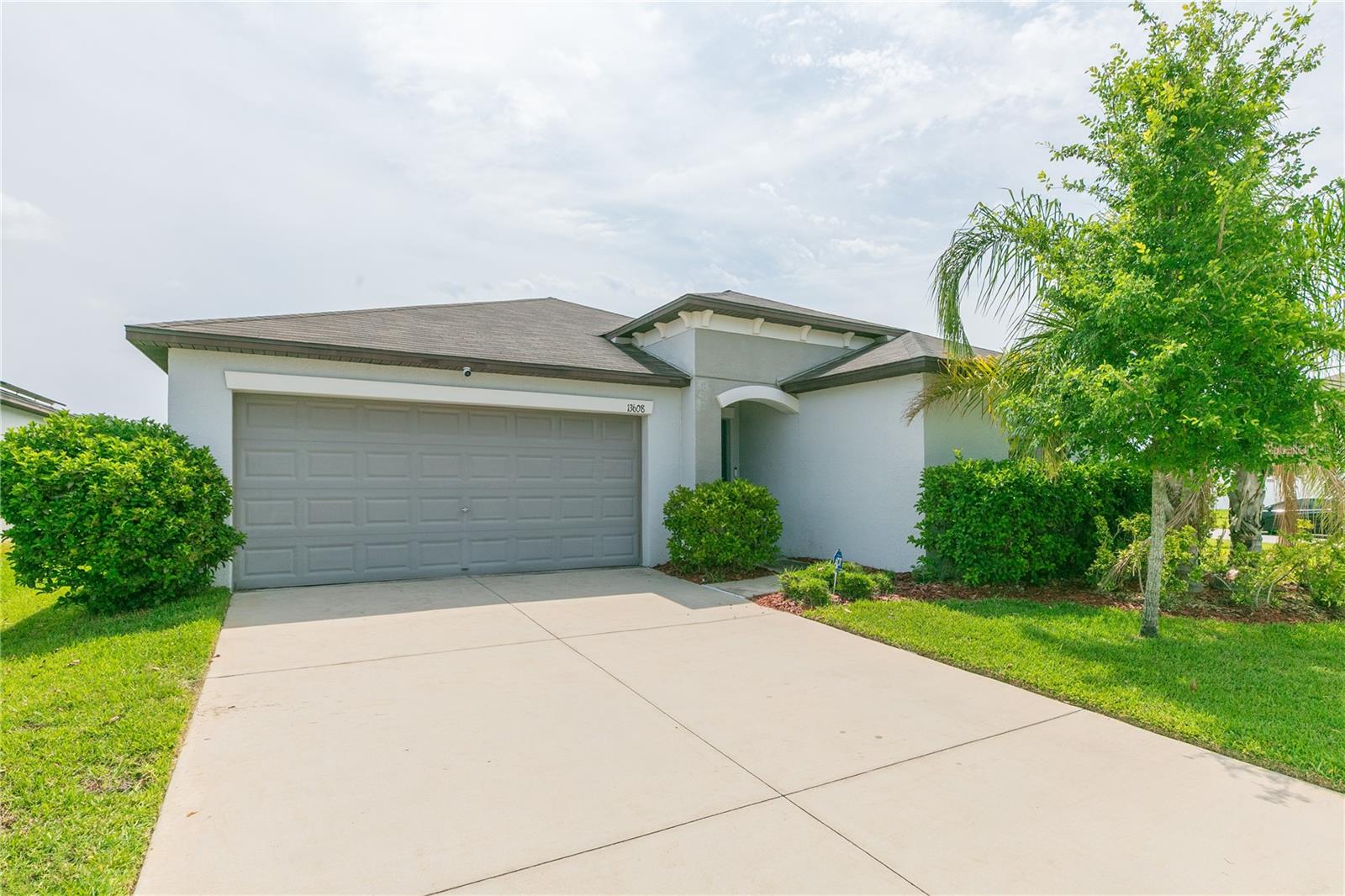 13608 WILLOW BLUESTAR LOOP Property Photo 1