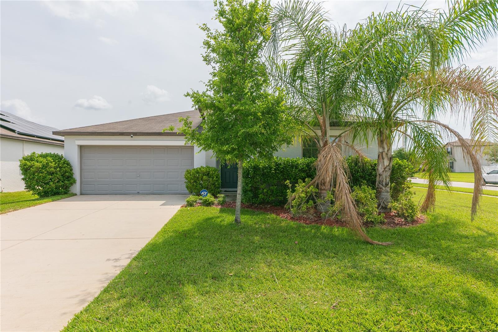 13608 Willow Bluestar Loop Property Photo 2