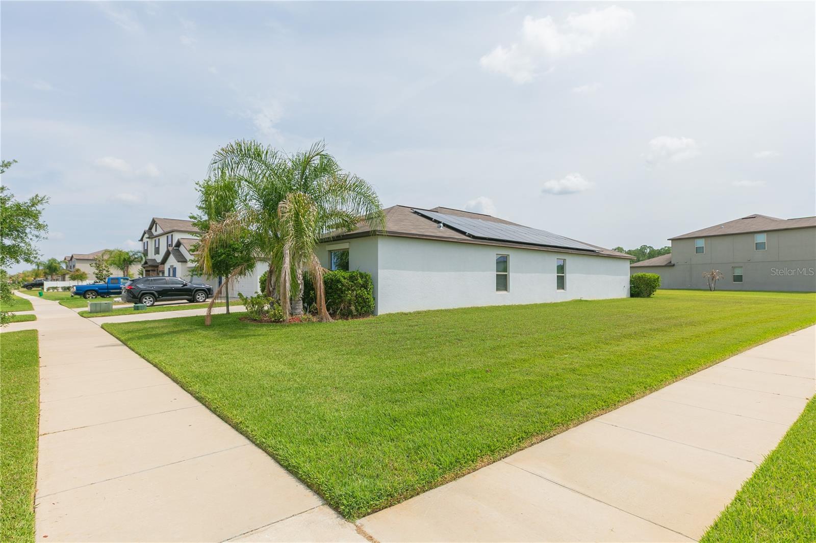 13608 Willow Bluestar Loop Property Photo 34