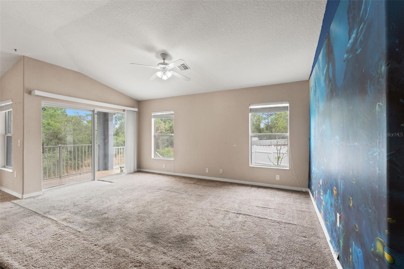 4490 Ayrshire Dr Property Photo 7