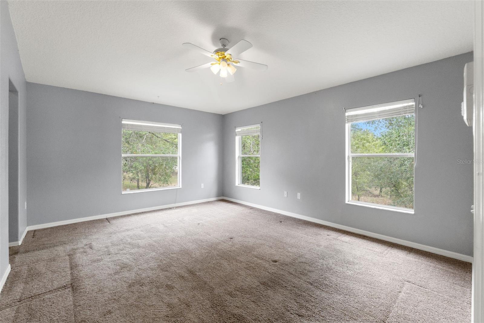 4490 Ayrshire Dr Property Photo 11
