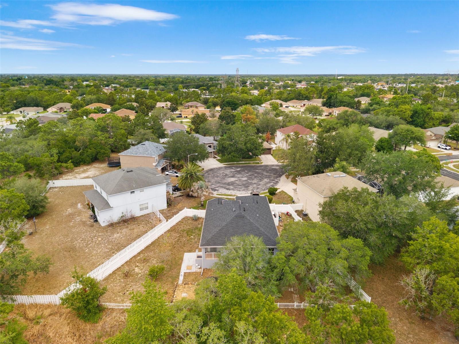 4490 Ayrshire Dr Property Photo 22