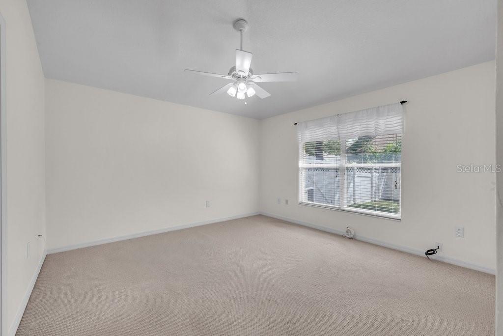 17610 Esprit Dr Property Photo 18