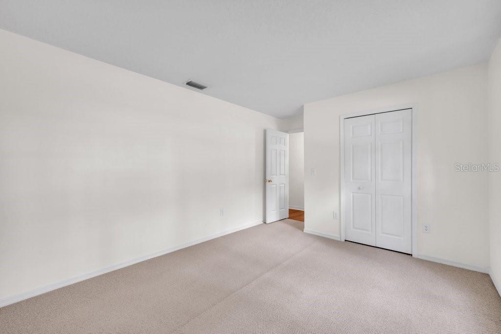 17610 Esprit Dr Property Photo 28