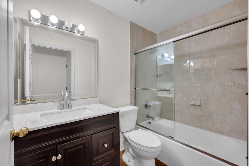 17610 Esprit Dr Property Photo 29