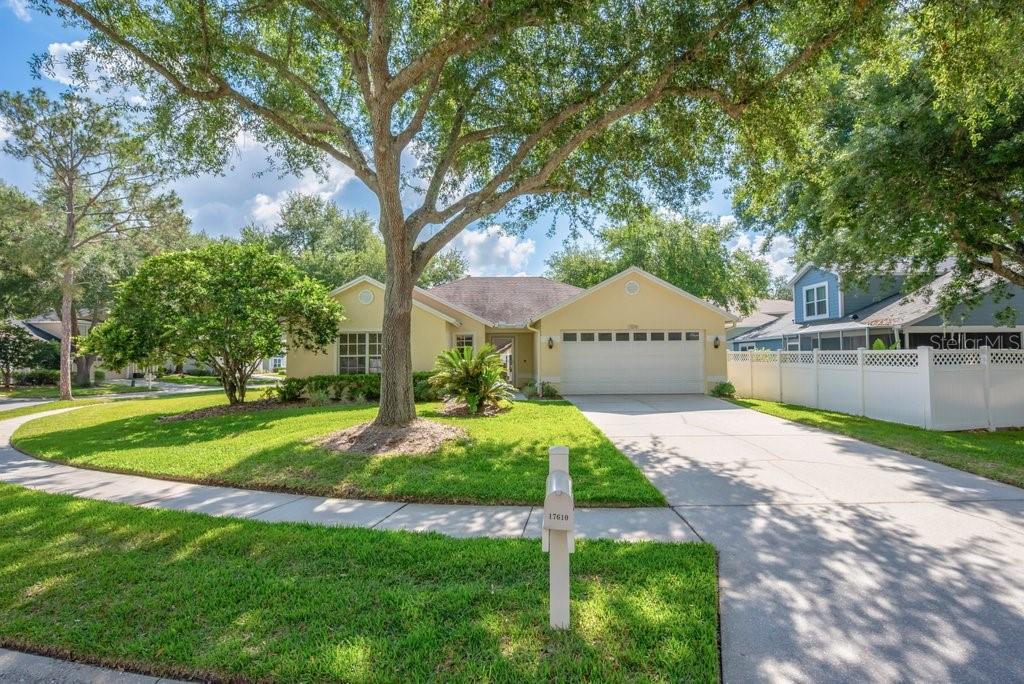 17610 Esprit Dr Property Photo 37