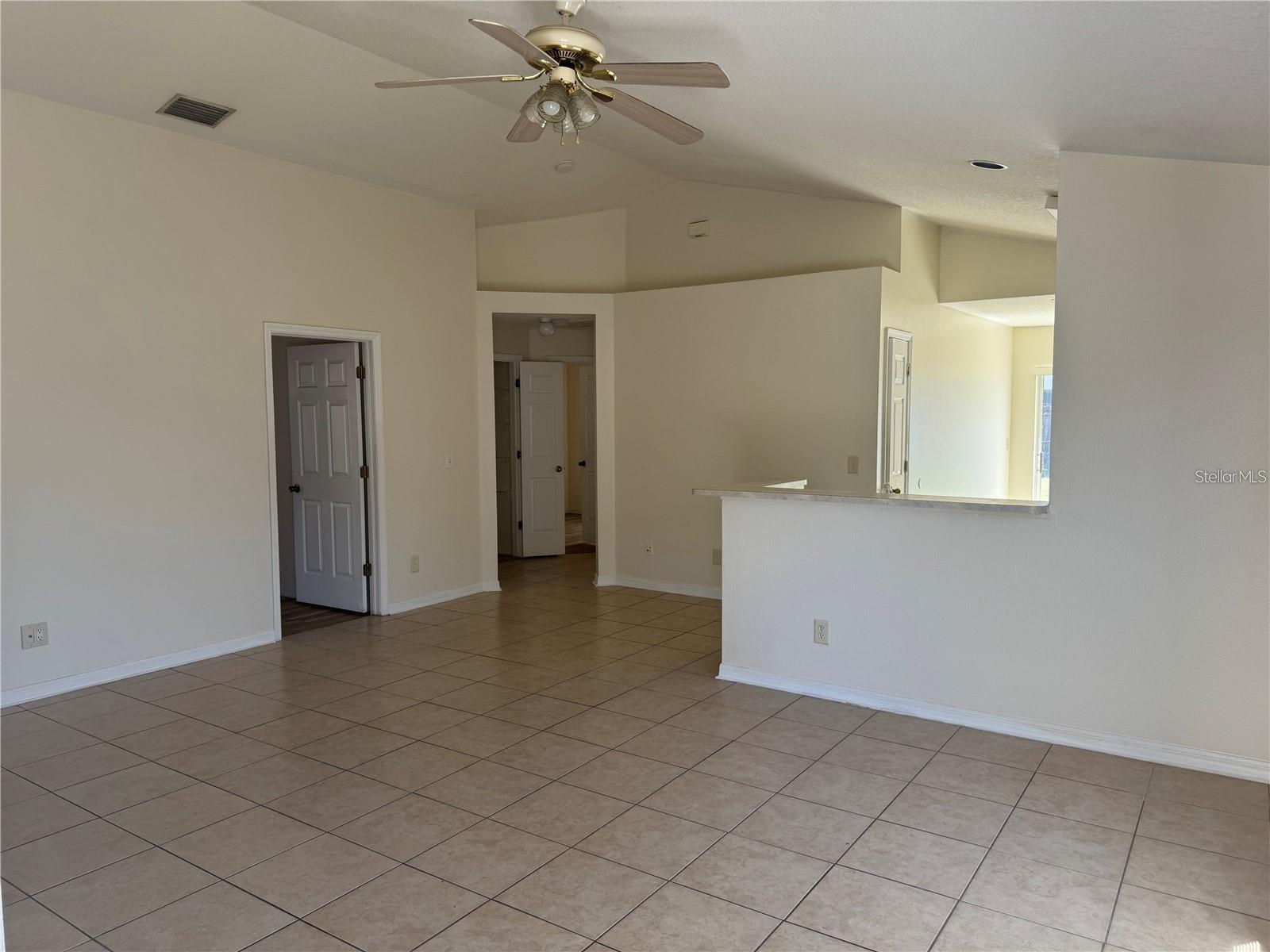 11106 Havasu Ct Property Photo 4