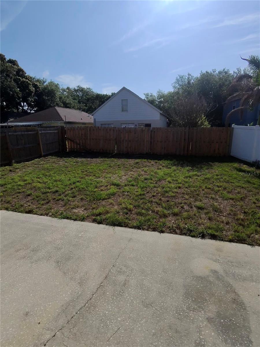 11106 Havasu Ct Property Photo 18