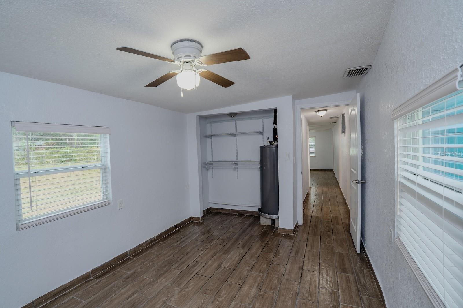 503 Moore Ave Property Photo 31