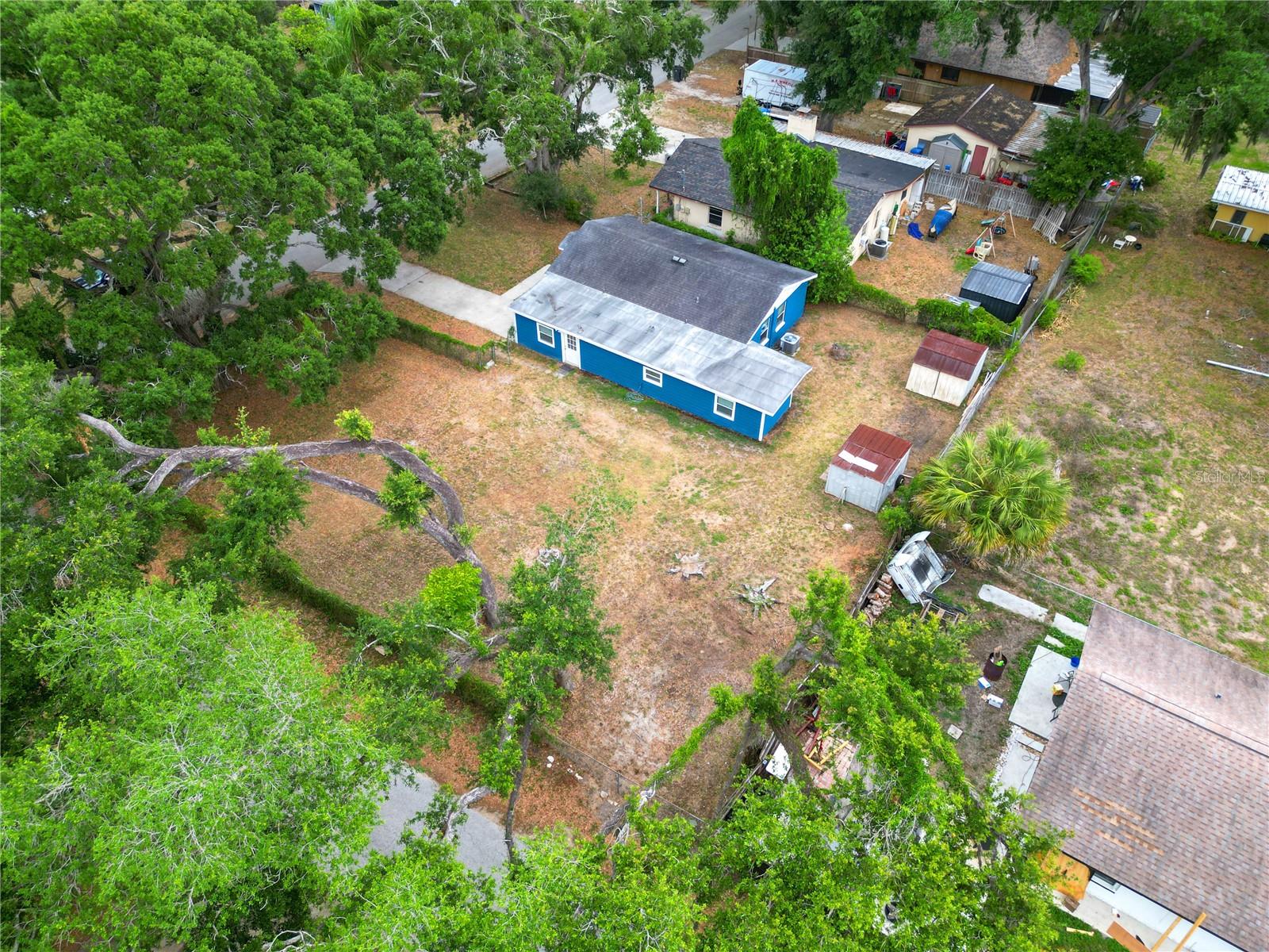 503 Moore Ave Property Photo 42