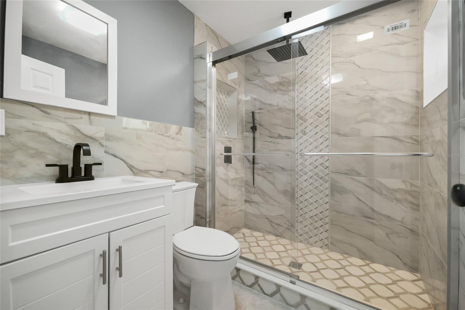 2952 Webley Dr Property Photo 21