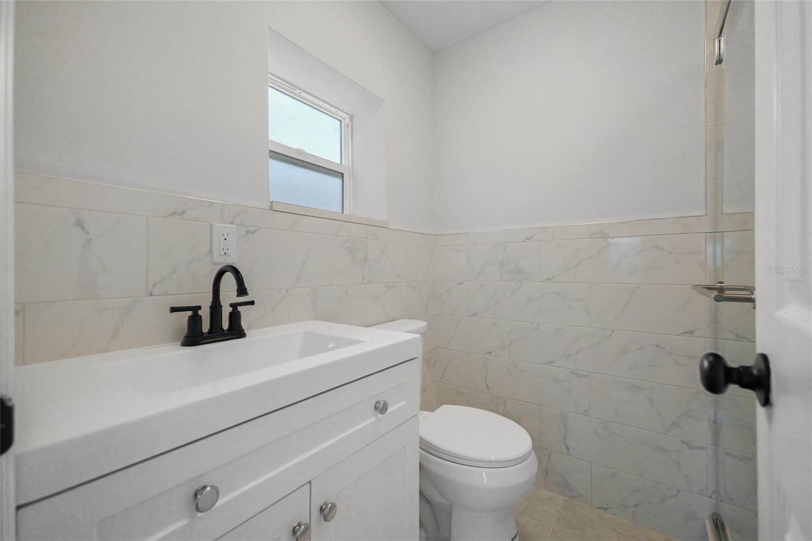 2952 Webley Dr Property Photo 25
