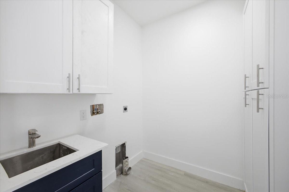 15408 Melport Cir Property Photo 44