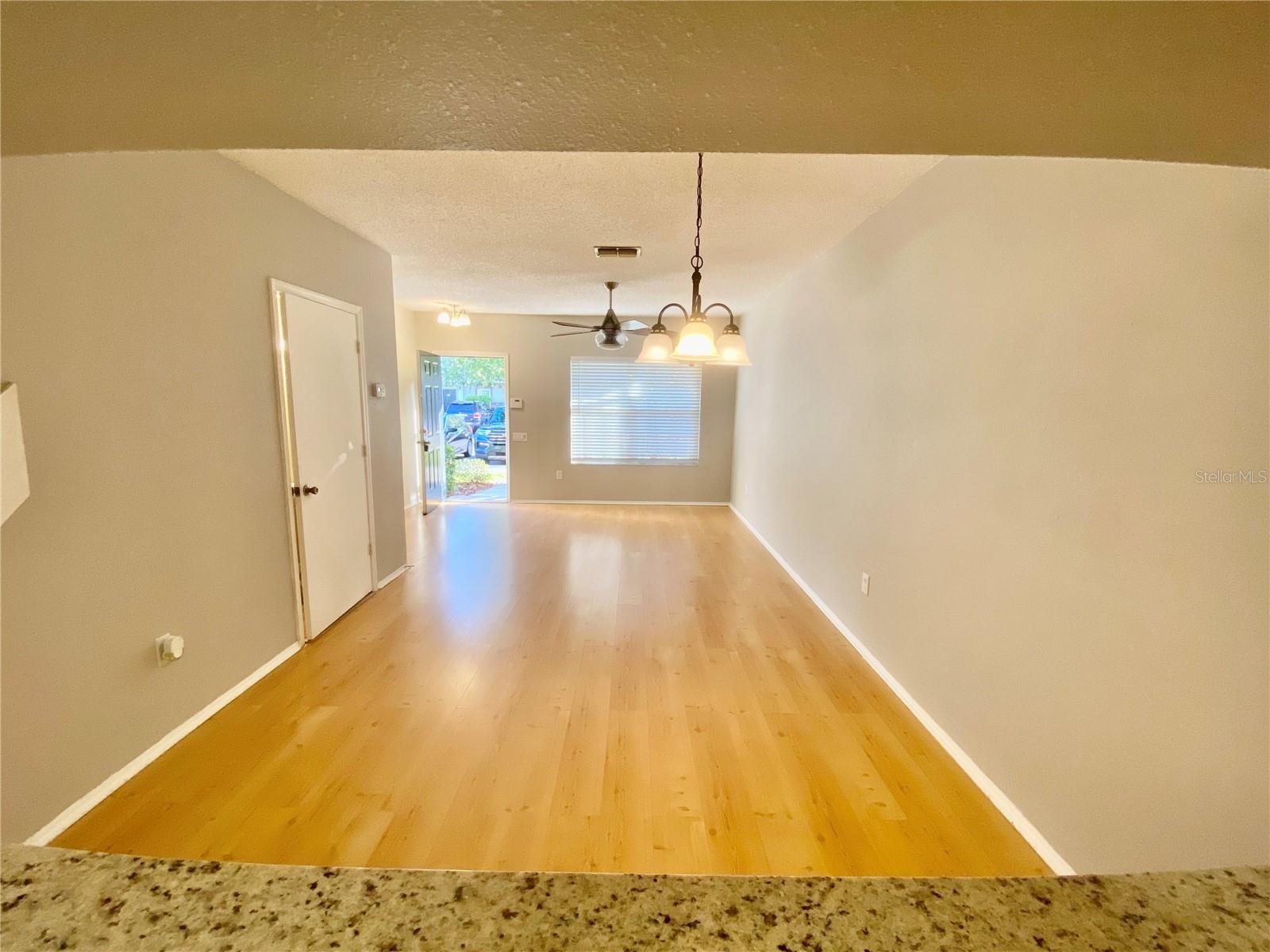 12415 Berkeley Square Dr Property Photo 10