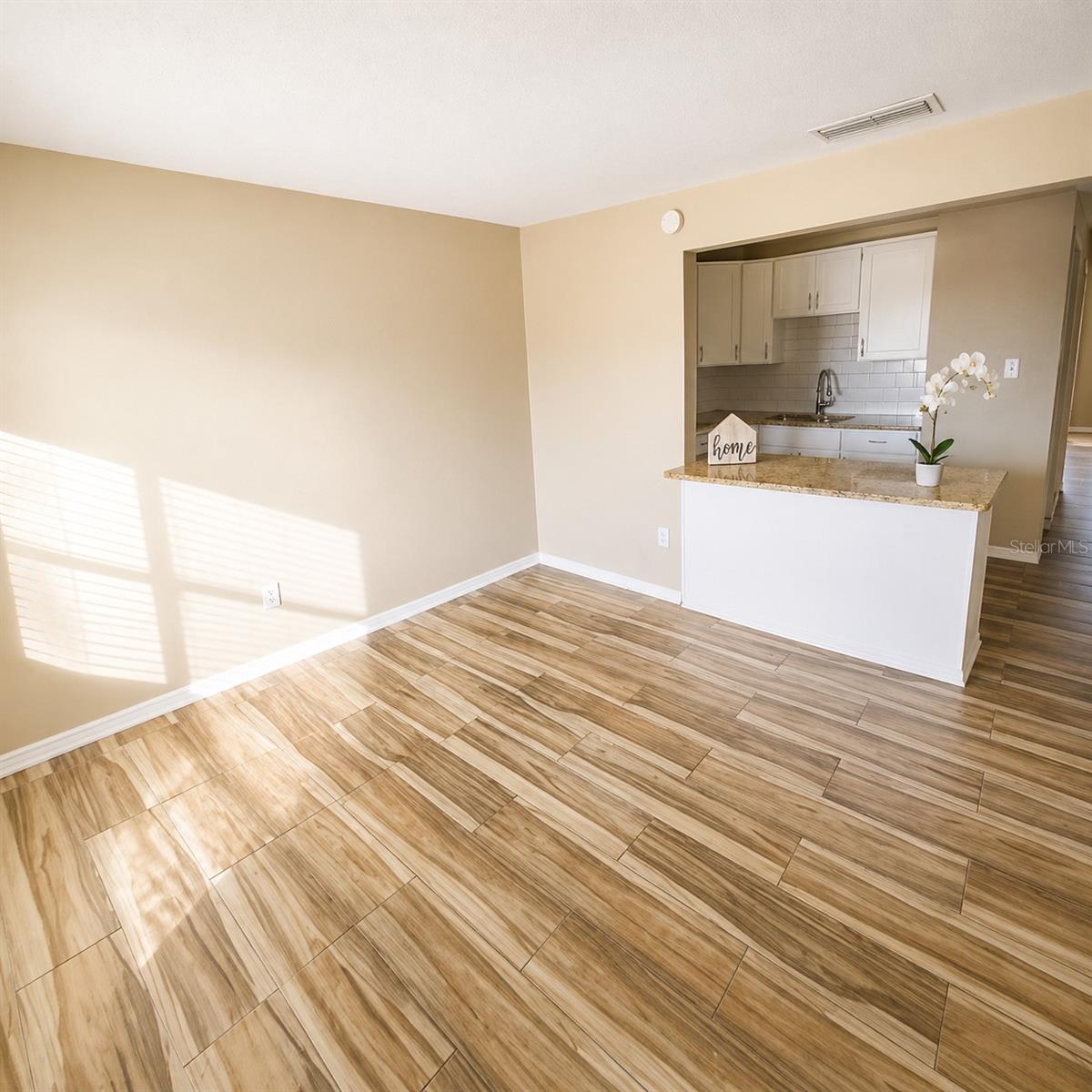 2501 Harn Blvd #h27 Property Photo 3