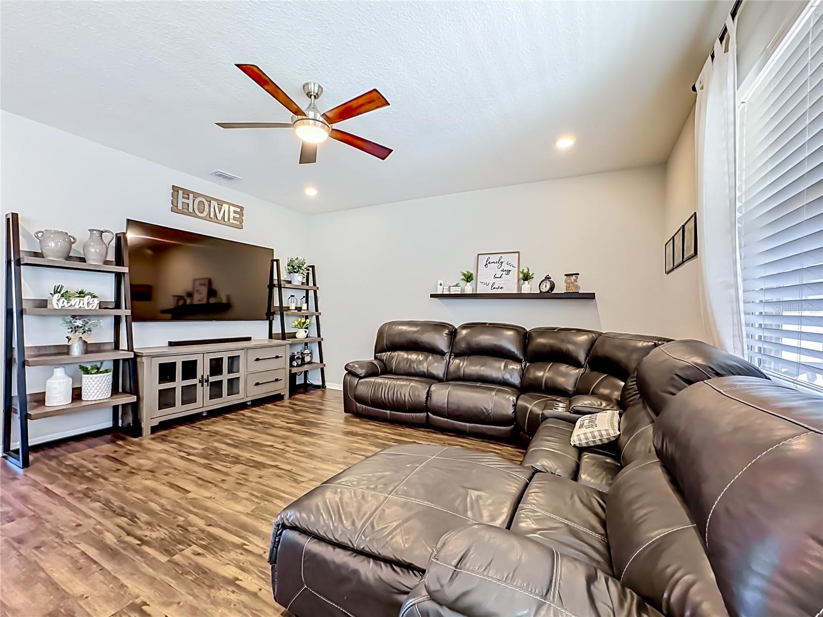 11205 Brighton Knoll Loop Property Photo 20