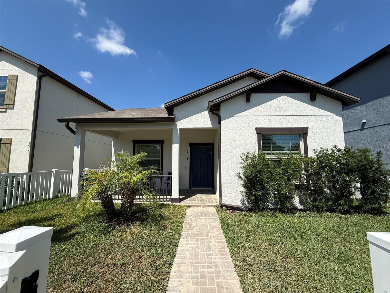 9601 Flourish Dr Property Photo 2