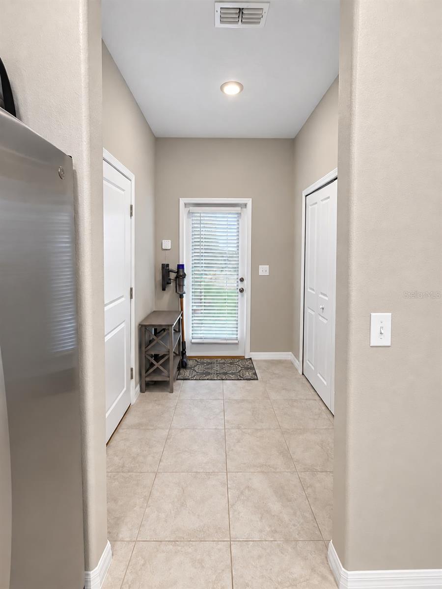9601 Flourish Dr Property Photo 16
