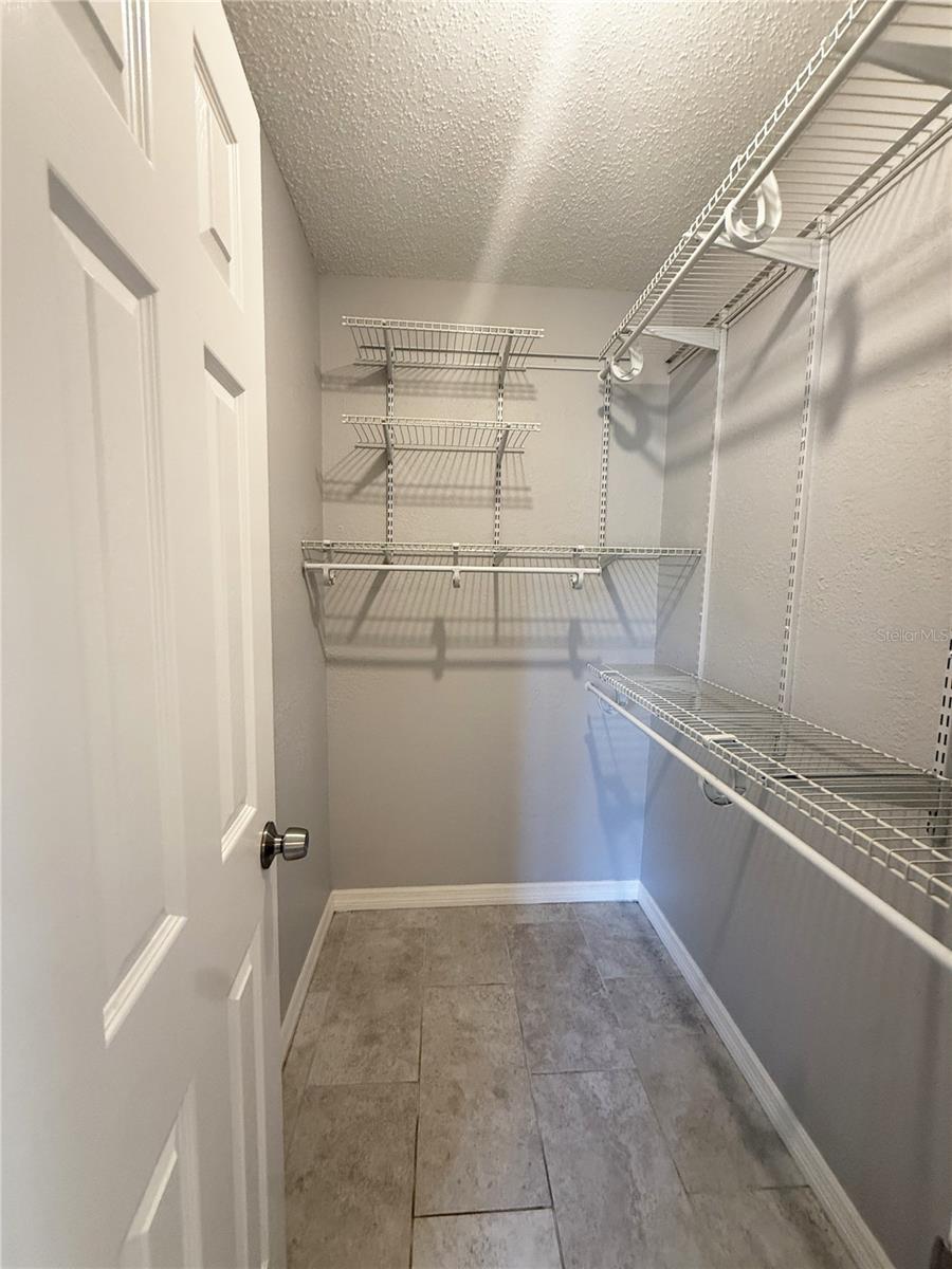 1348 Friend Ave Property Photo 11