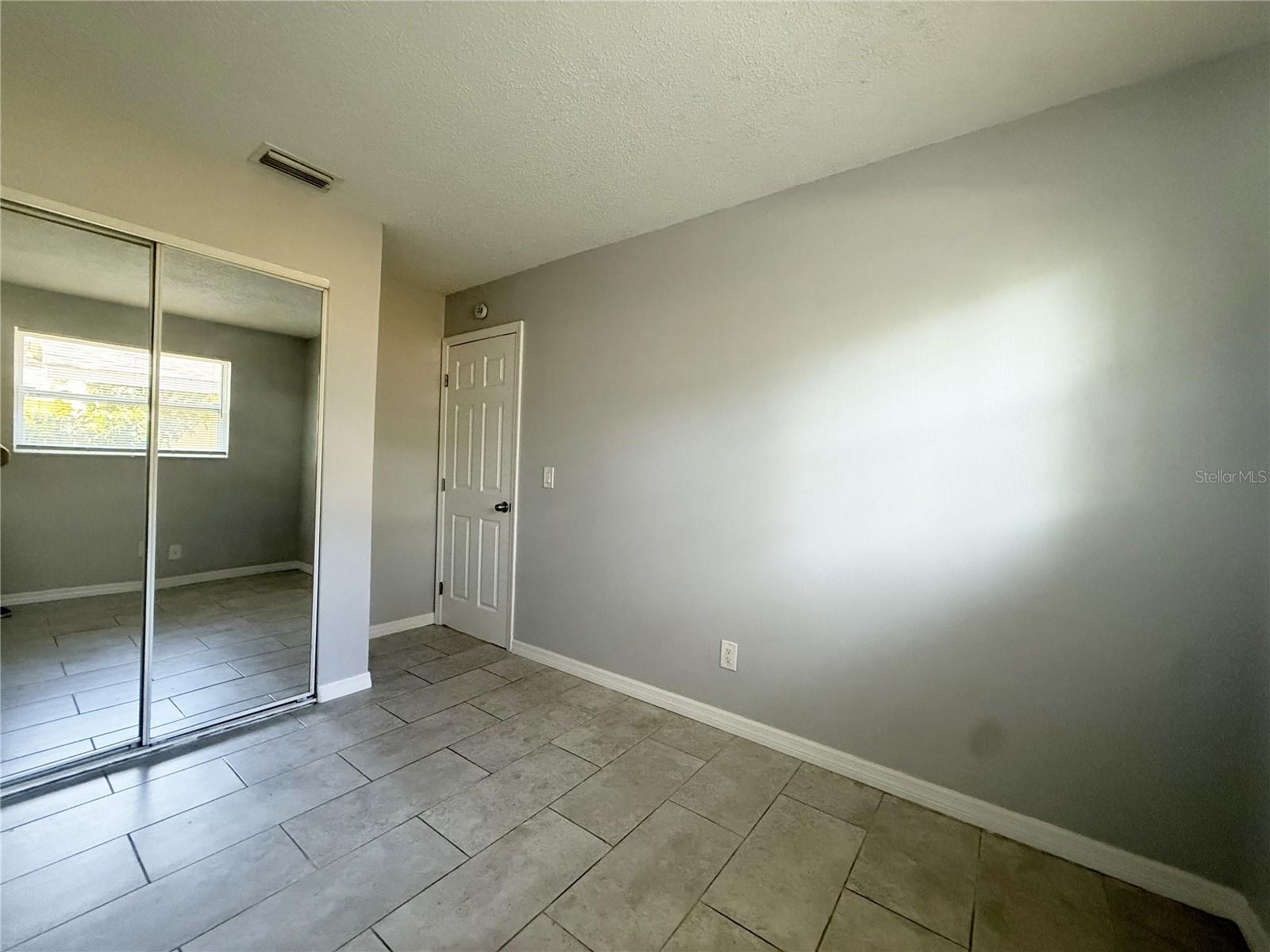 1348 Friend Ave Property Photo 18