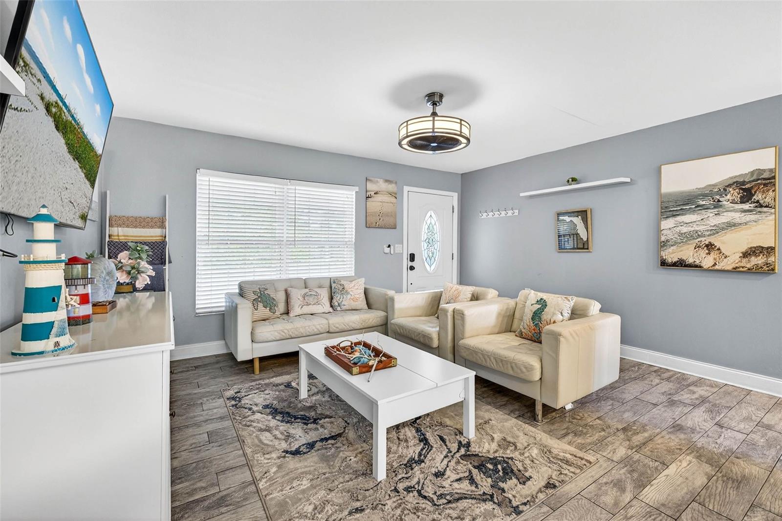 10050 84th Way Property Photo 9