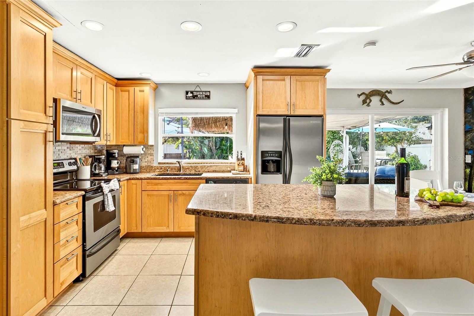 10050 84th Way Property Photo 14