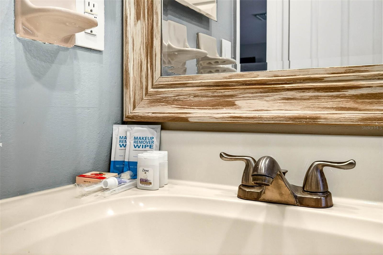 10050 84th Way Property Photo 29