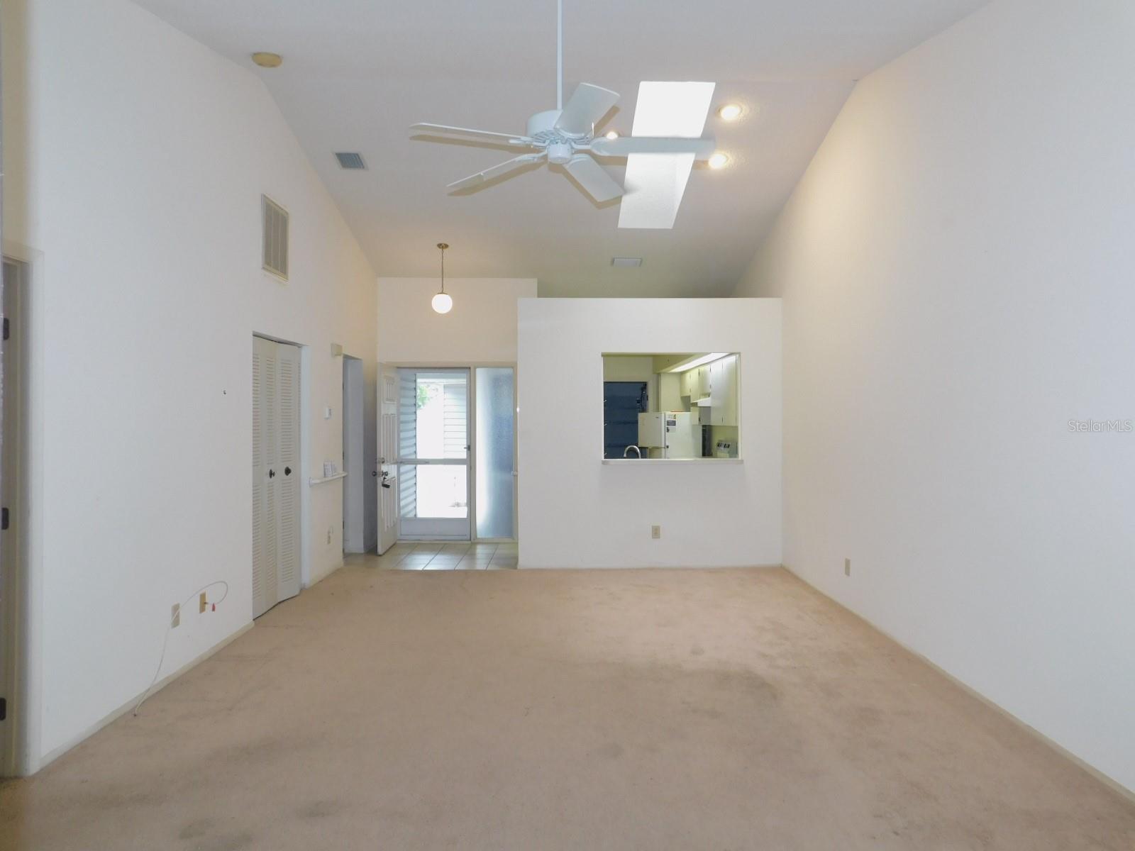 2496 Alhambra Ct Property Photo 2