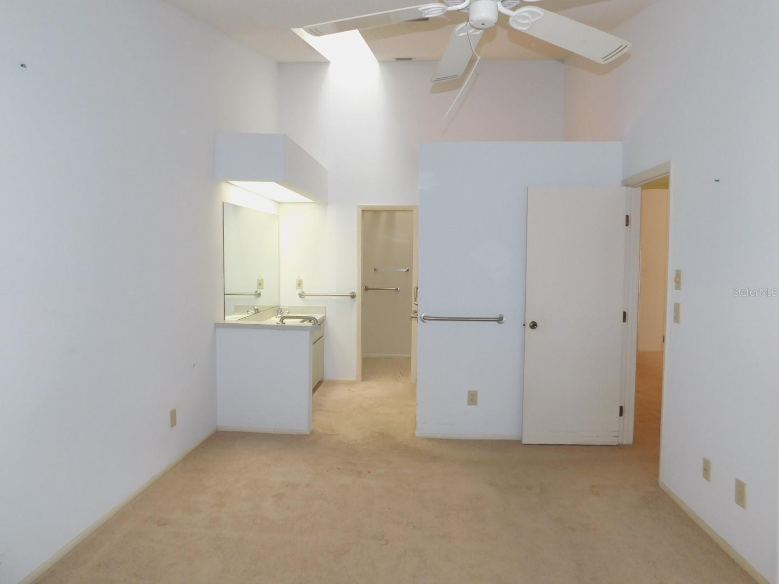 2496 Alhambra Ct Property Photo 7