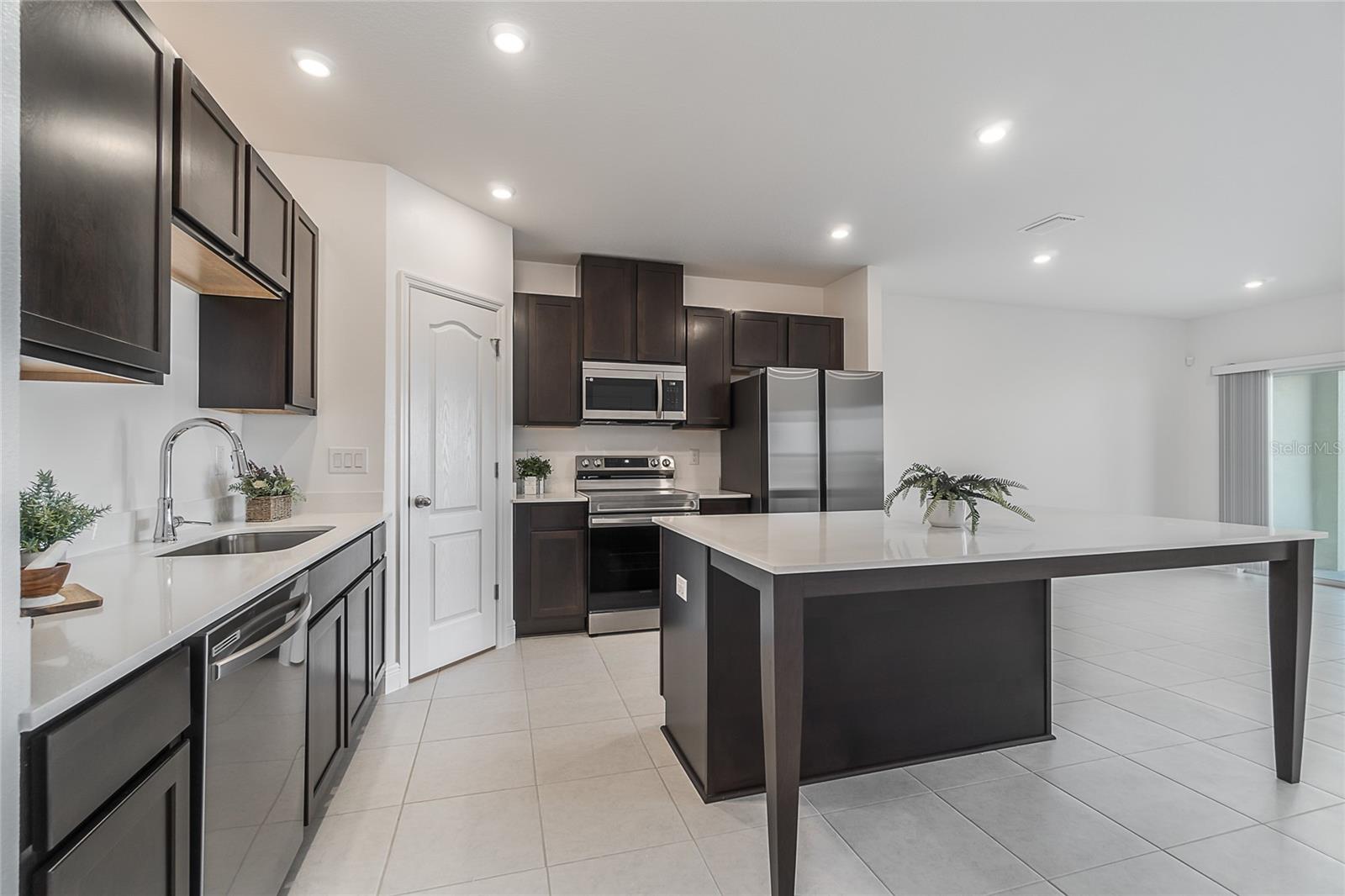 32123 Pond Apple Bnd Property Photo 8