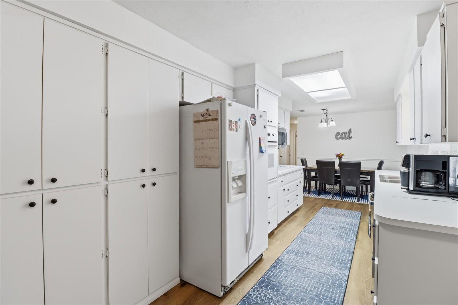 3721 N Goldencup Ter Property Photo 13