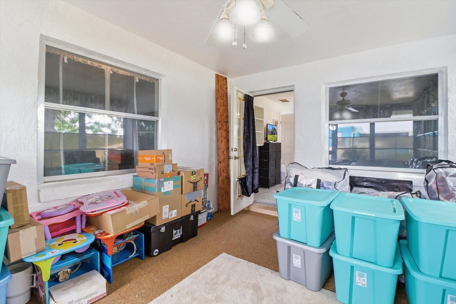 3721 N Goldencup Ter Property Photo 31