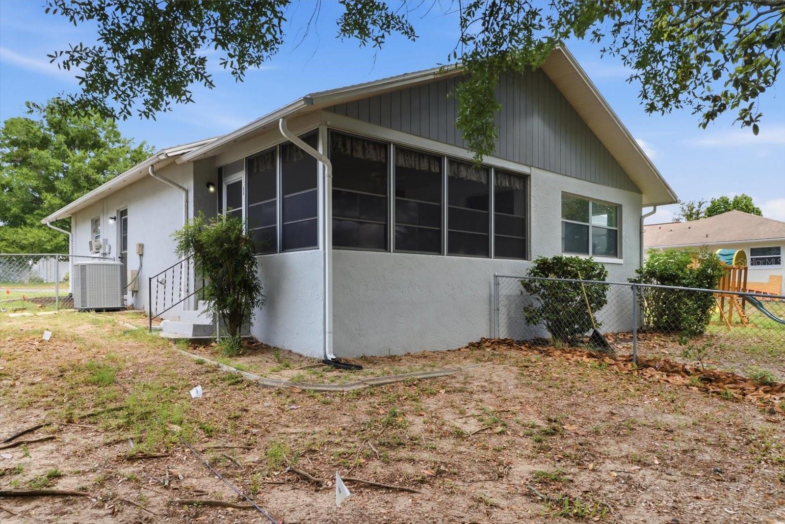3721 N Goldencup Ter Property Photo 33