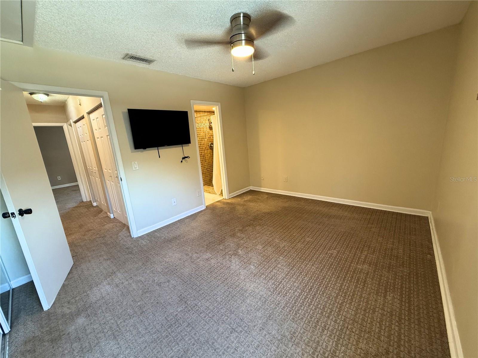 4821 W Mcelroy Ave #d210 Property Photo 11