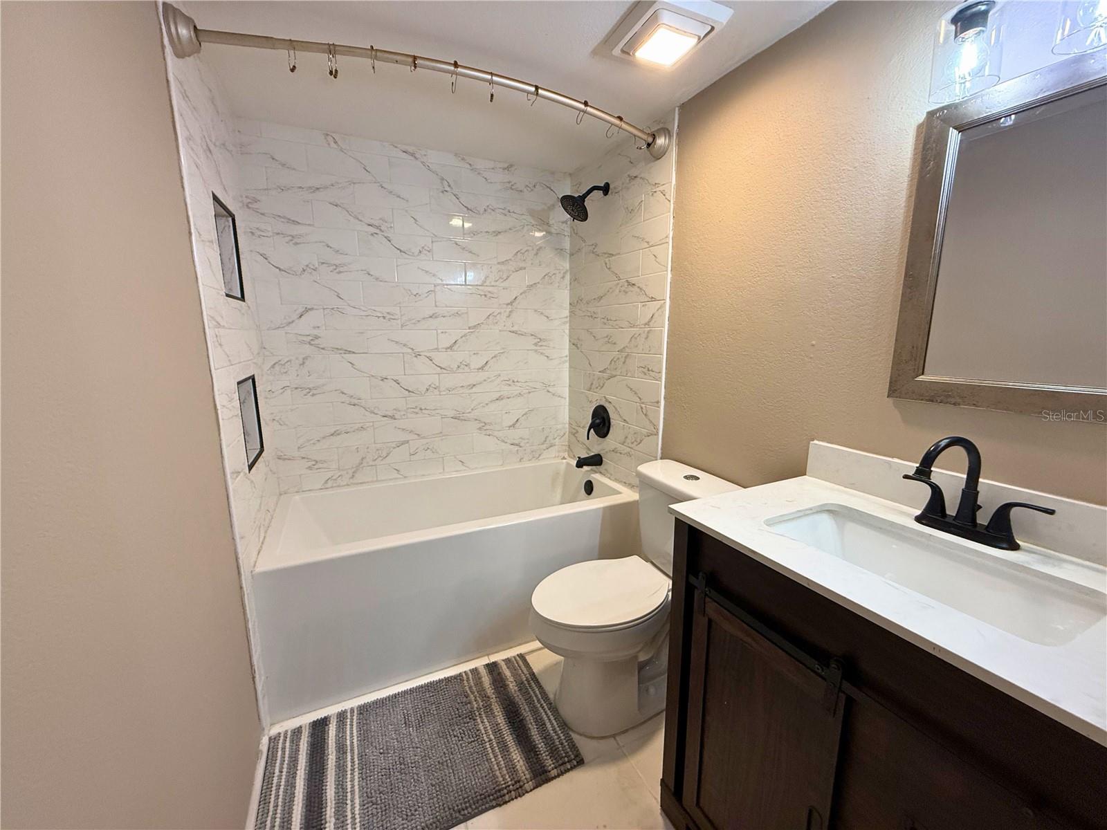 4821 W Mcelroy Ave #d210 Property Photo 28