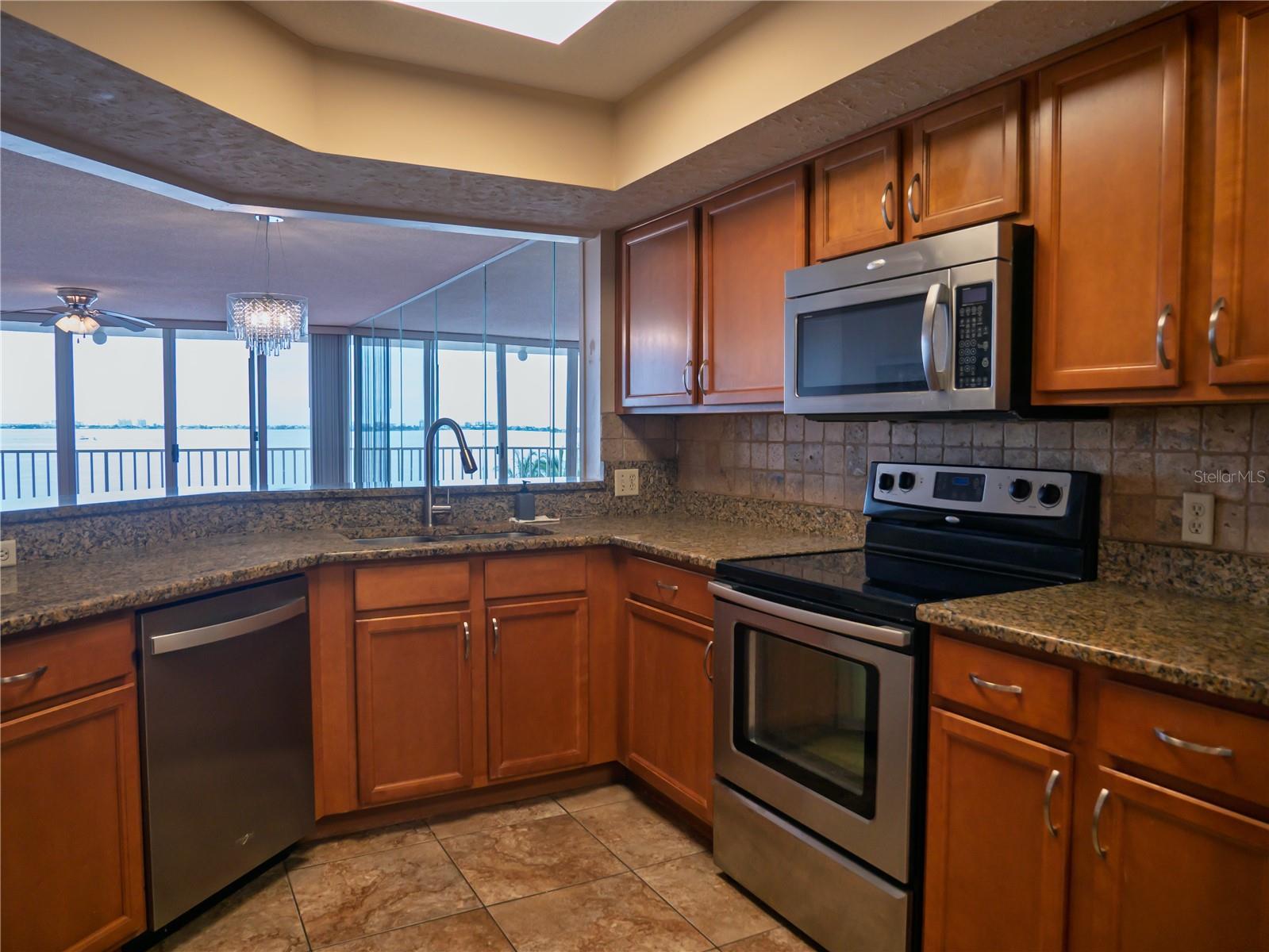 5155 Isla Key Blvd S #307 Property Photo 10