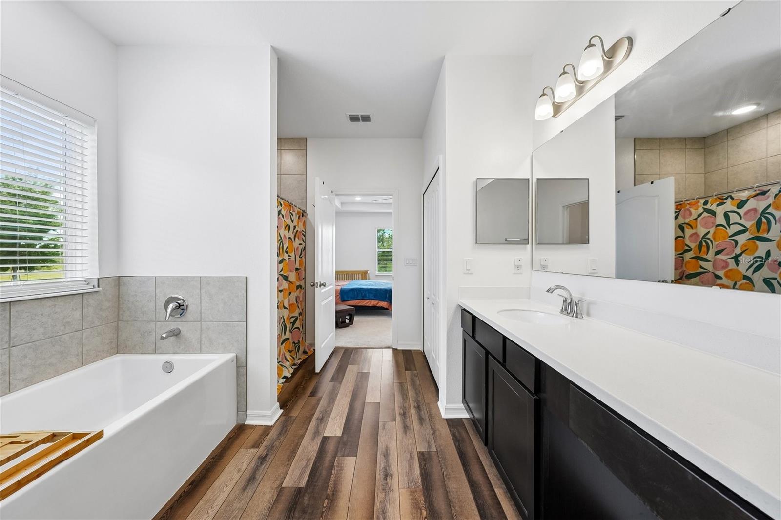 11225 June Briar Loop Property Photo 14