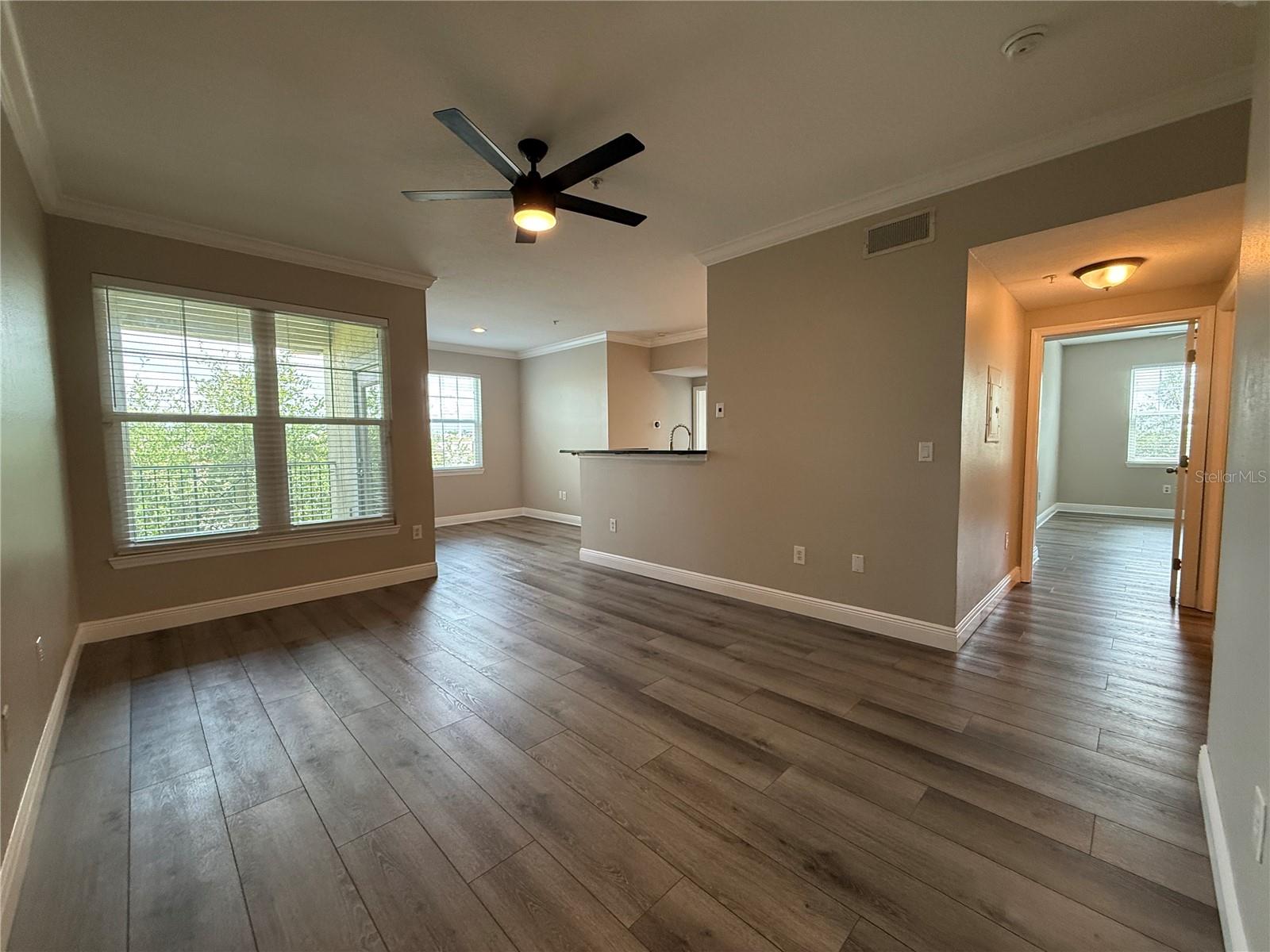 1910 E Palm Ave #11321 Property Photo 1