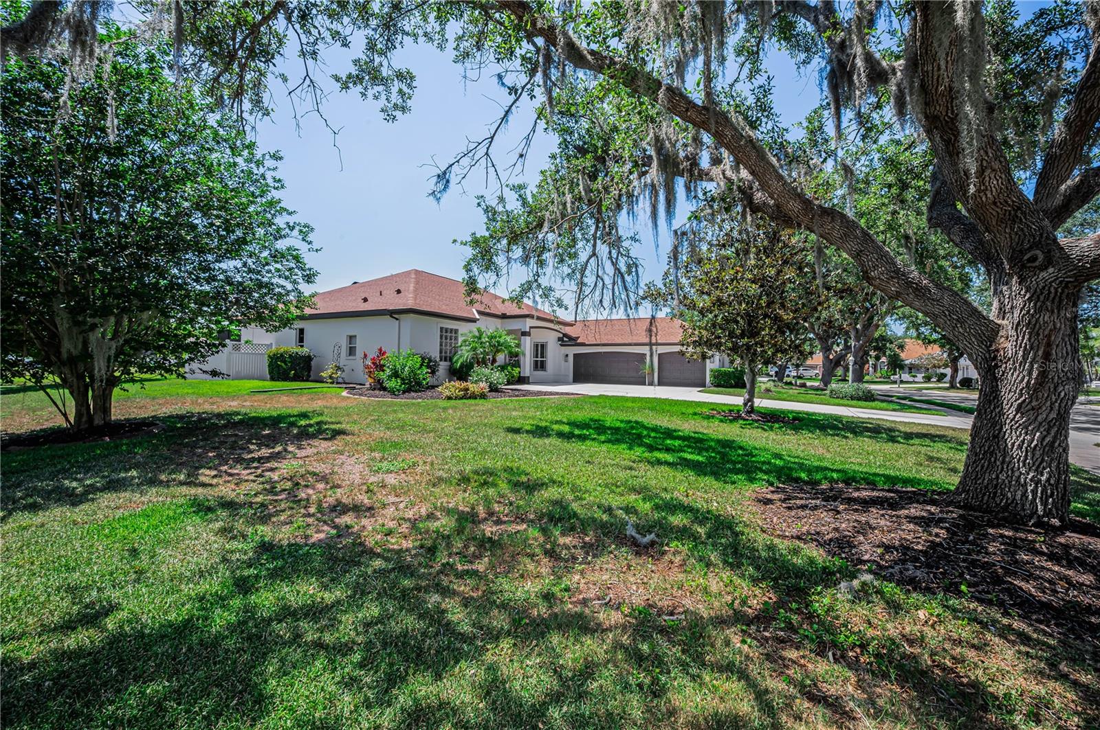 11423 30th Cv E Property Photo 6