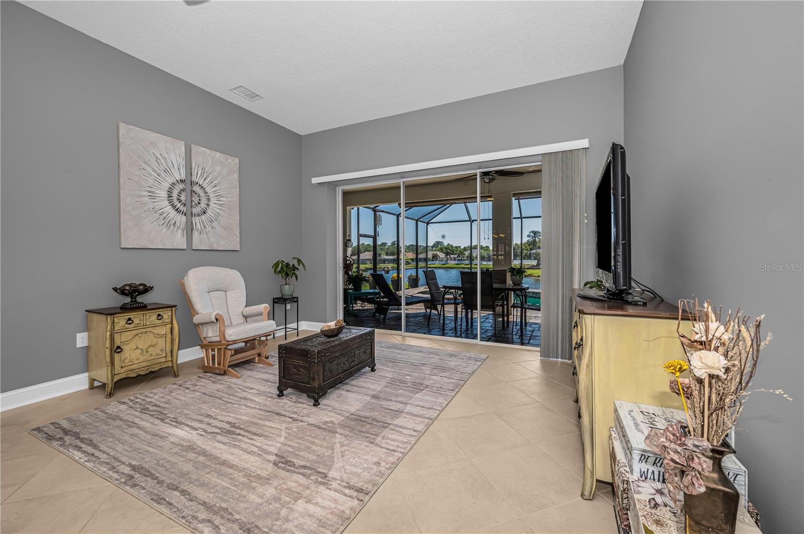 11423 30th Cv E Property Photo 14