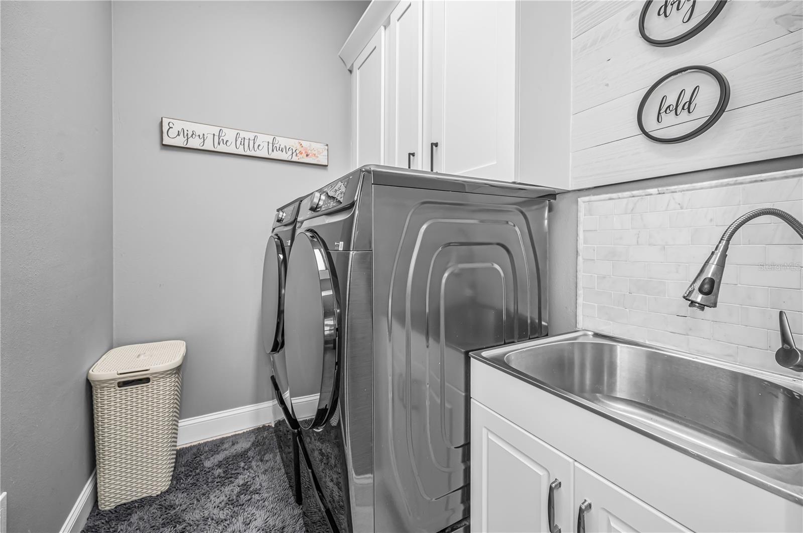 11423 30th Cv E Property Photo 26