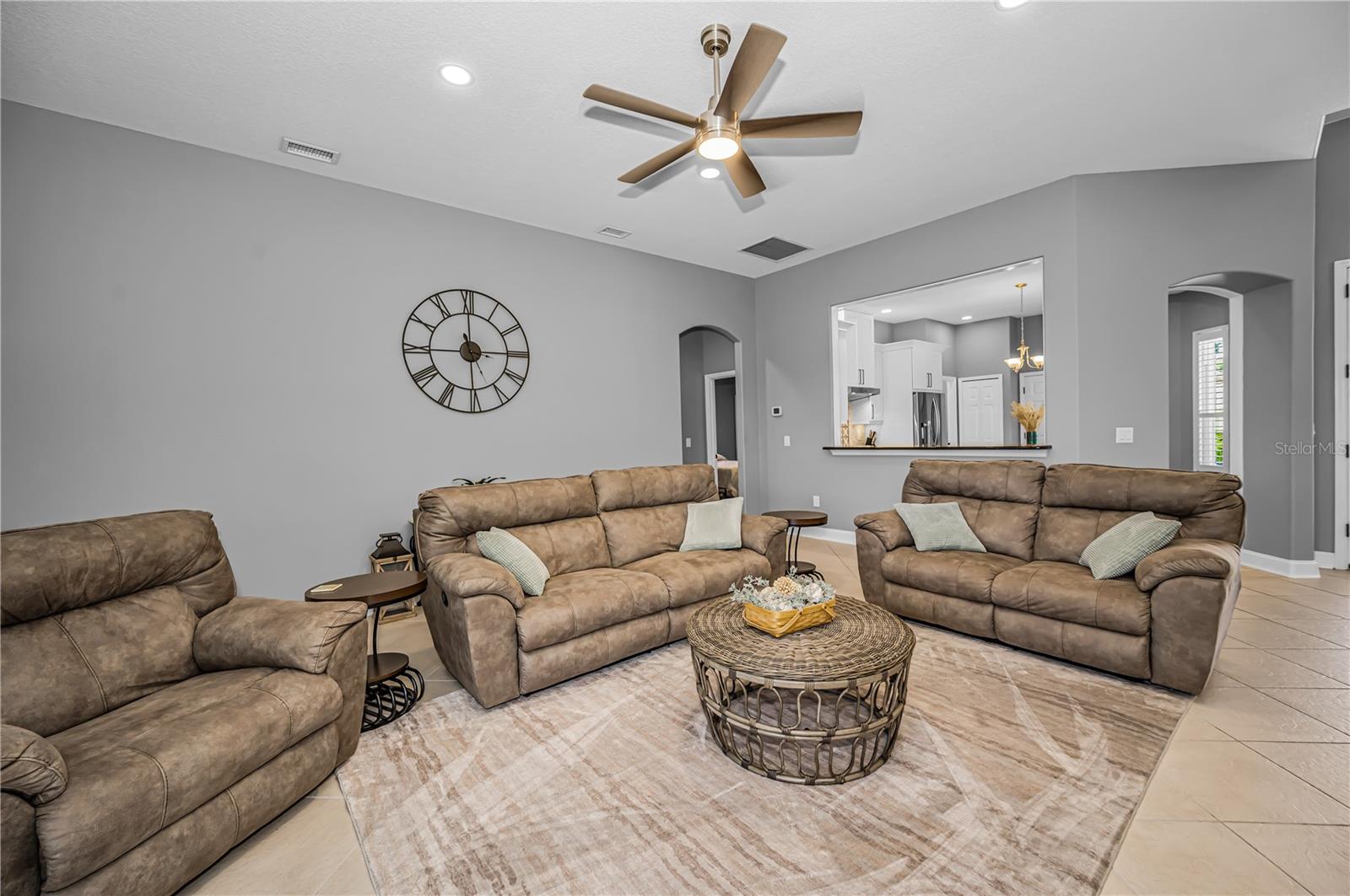 11423 30th Cv E Property Photo 28