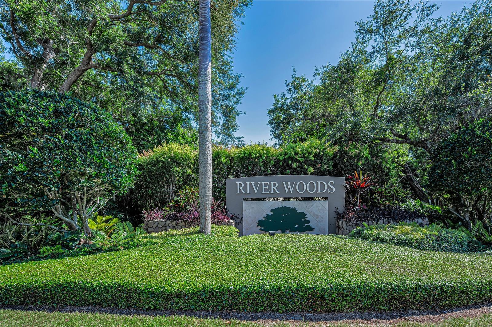 11423 30th Cv E Property Photo 49
