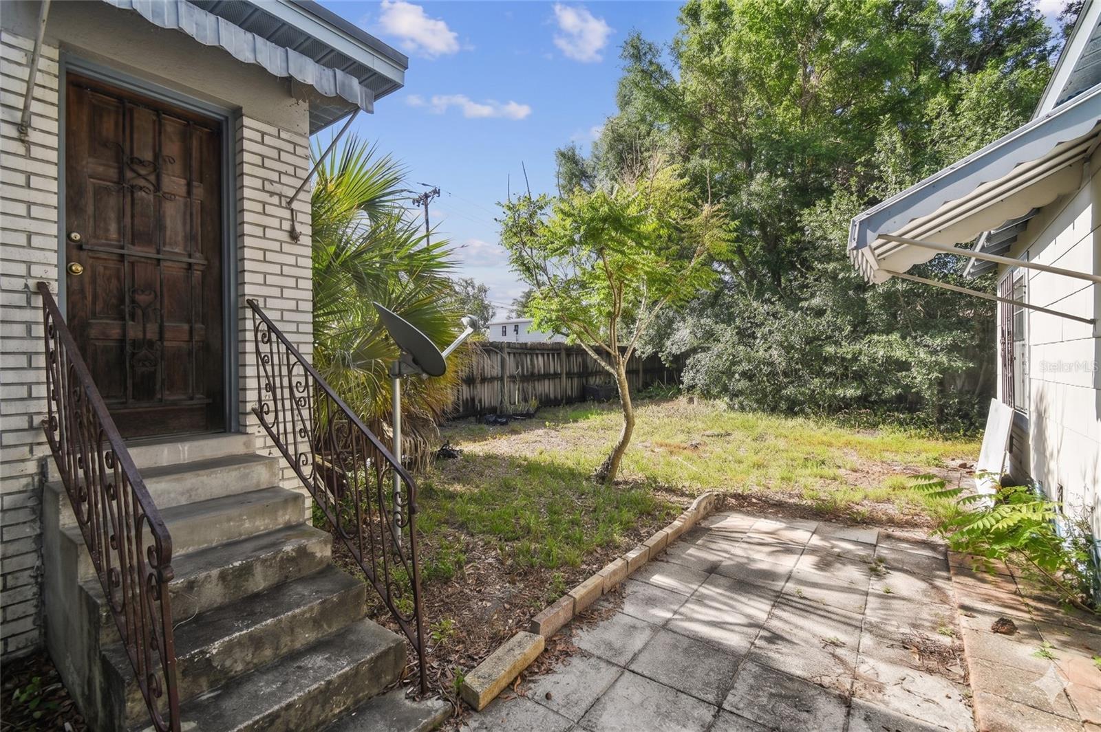 702 W Virginia Ave Property Photo 10