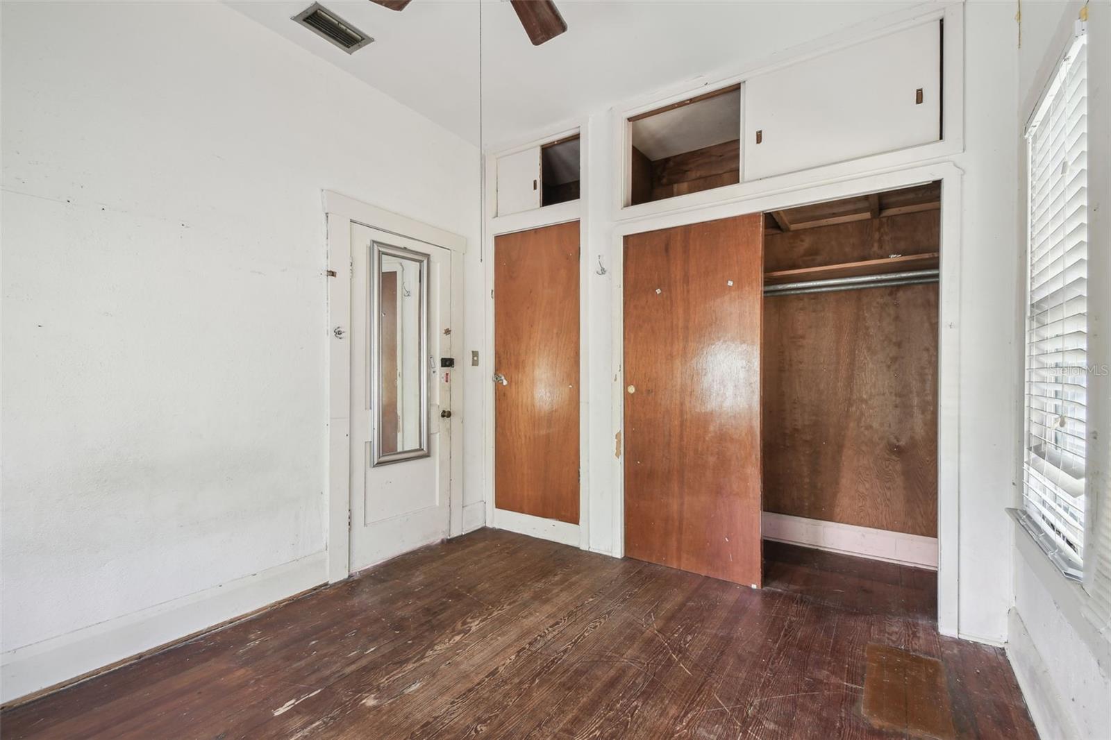 702 W Virginia Ave Property Photo 30
