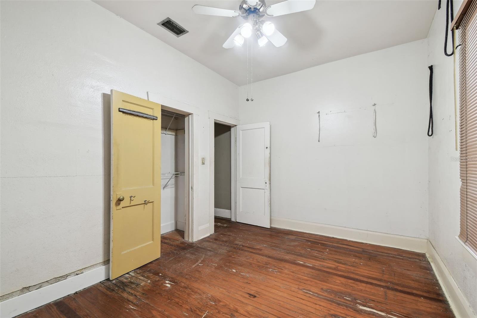 702 W Virginia Ave Property Photo 44