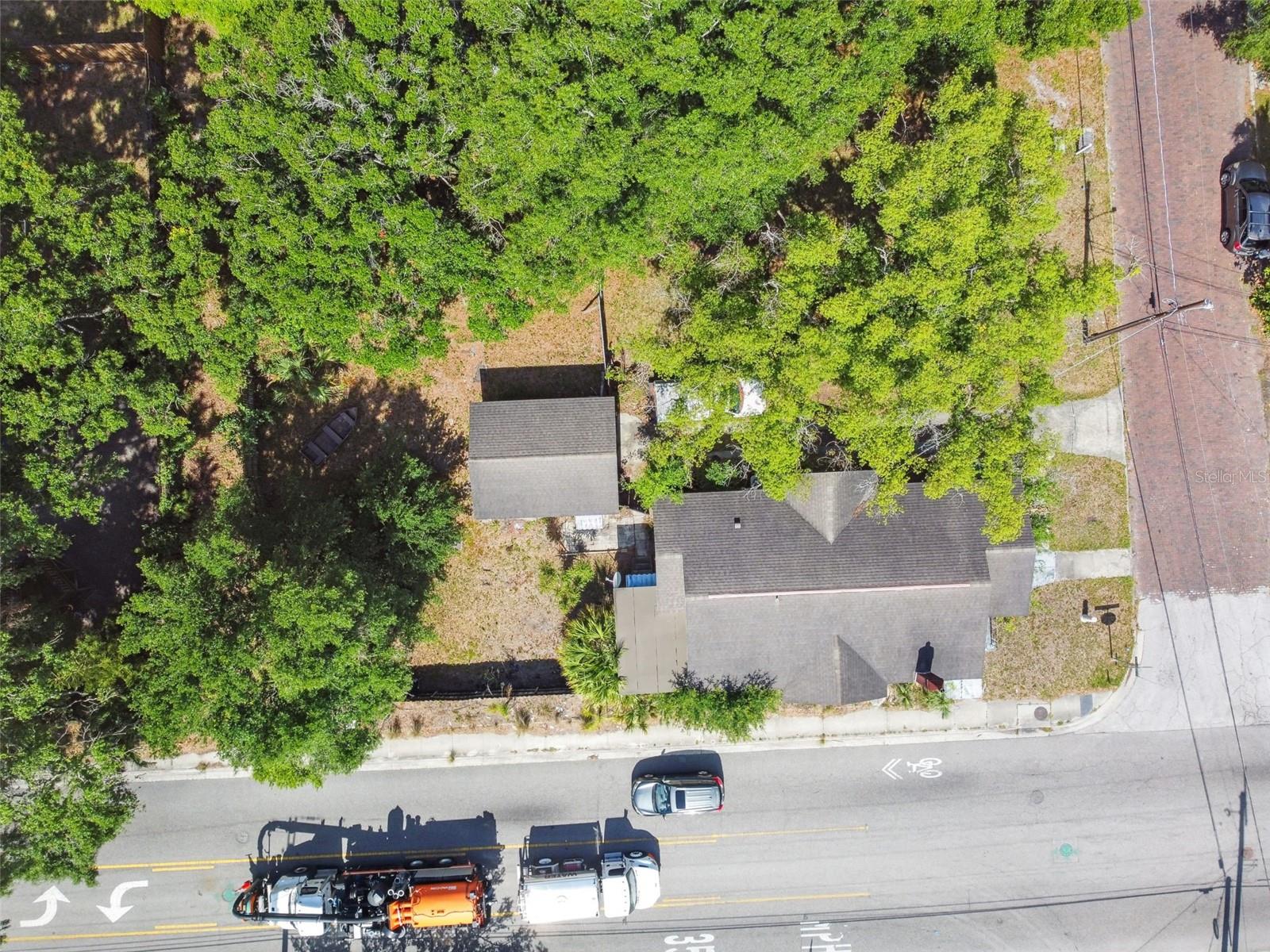 702 W Virginia Ave Property Photo 57